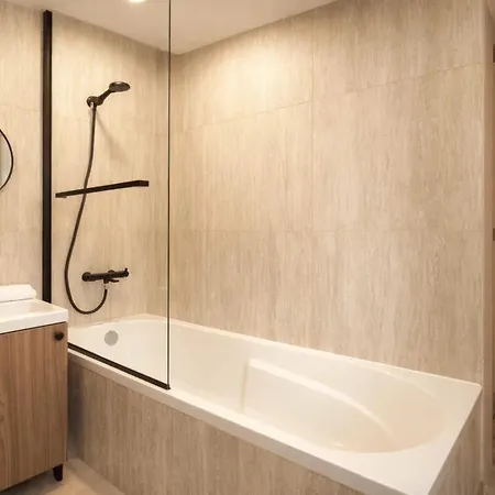 Eiffel Tower Appartement *