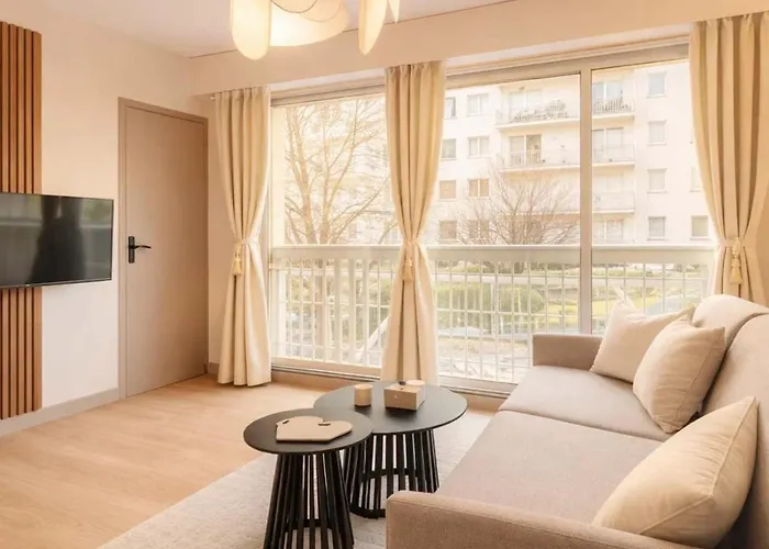 Eiffel Tower * Париж